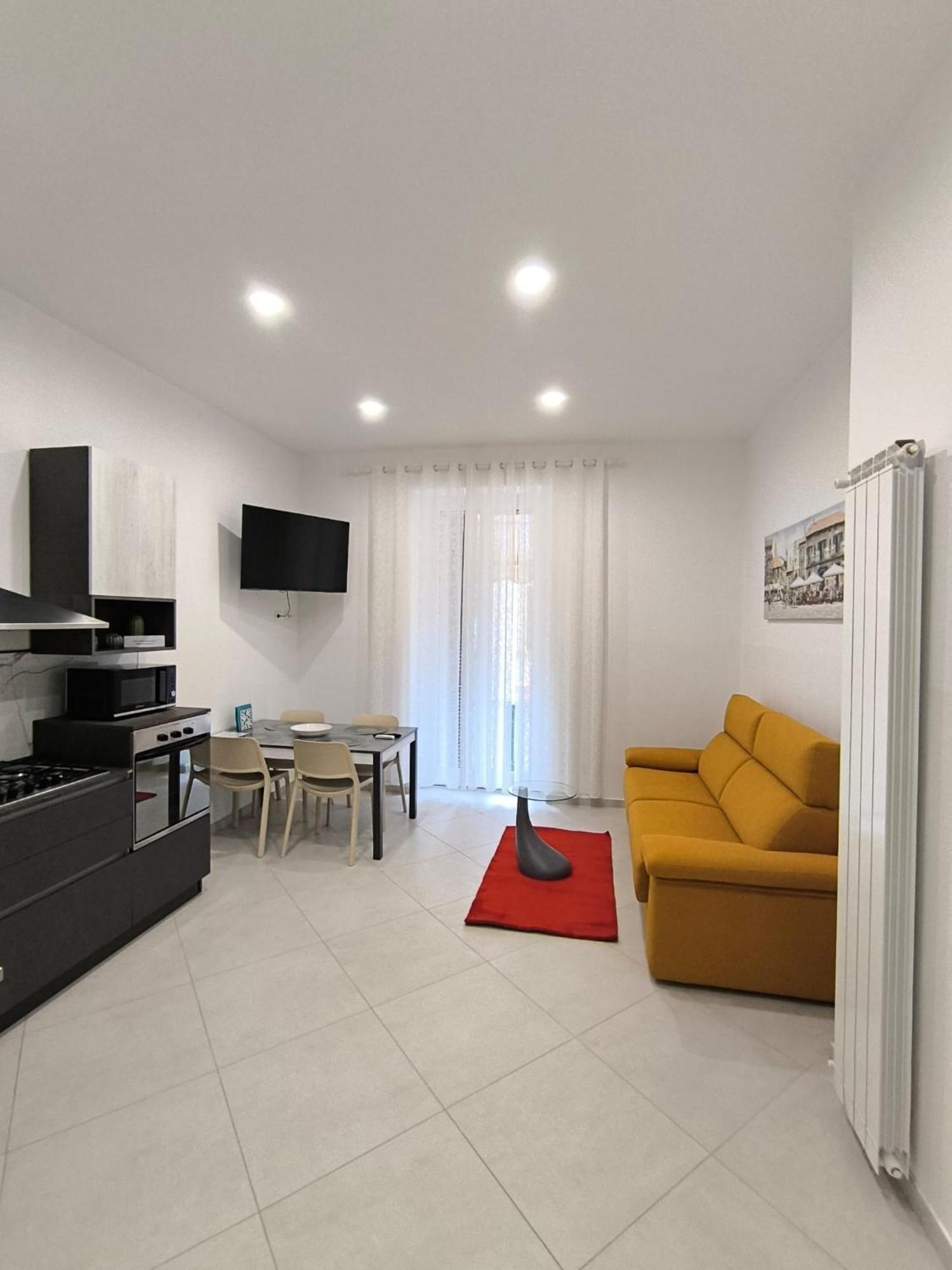 Cherry Rooms La Spezia Bagian luar foto